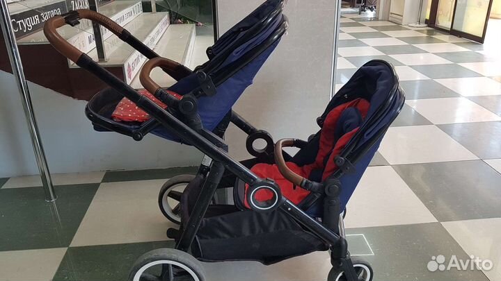 Коляска для двойни или погодок