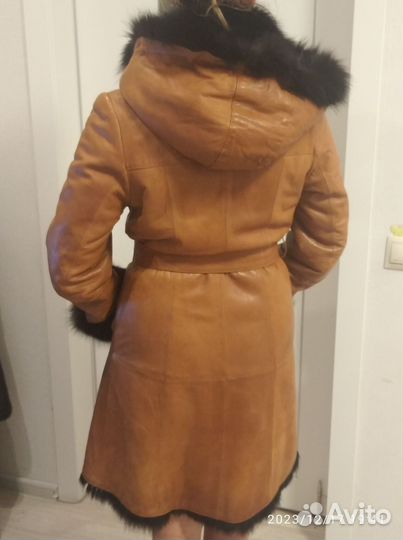 Дубленка натуральная женская 42