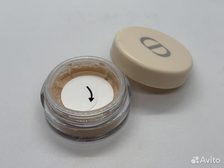 Рассыпчатая пудра для лица dior forever cushion