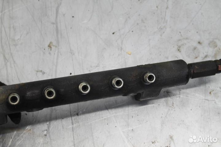 Топливная рампа Nissan Pathfinder R51