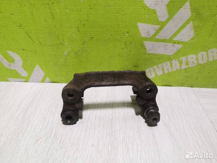 Скоба суппорта заднего Форд Фокус 1