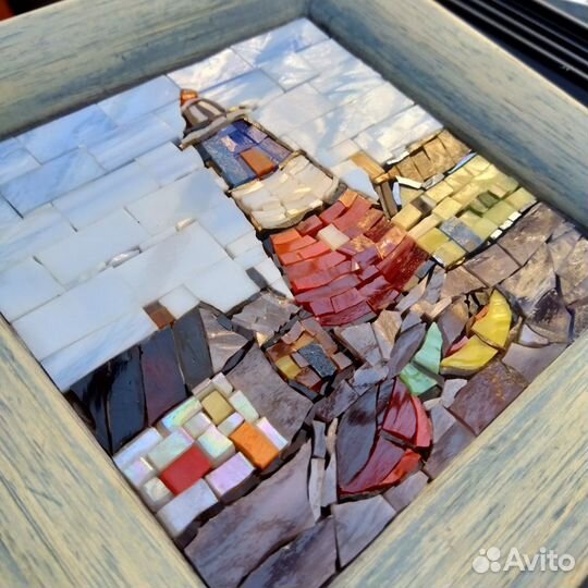 Картина. Панно из мозаики «Маяк». Витражное стекло