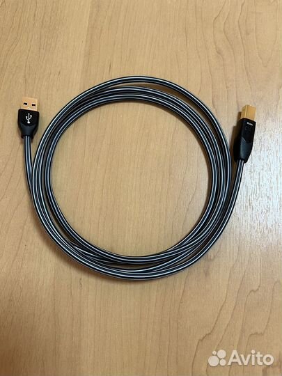 Кабель AudioQuest Pearl USB-A - USB-B (1.5 м)