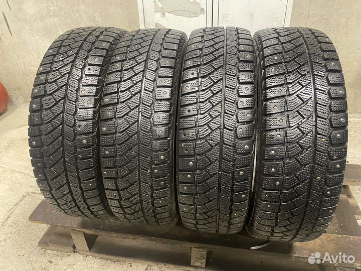 Viatti Brina Nordico V-522 185/65 R15 88T