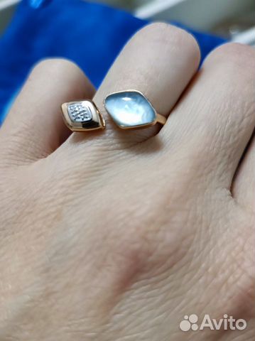 Золотое кольцо с бриллиантом 585 пробы размер8,5 объявление продам