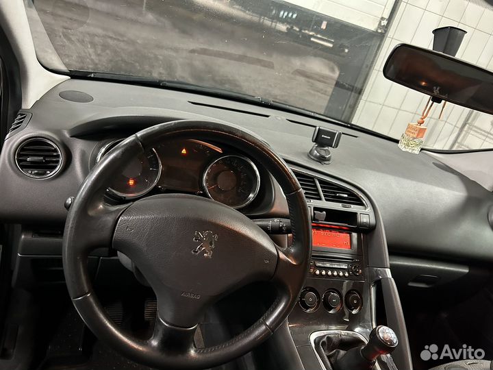 Peugeot 3008 1.6 МТ, 2011, 180 000 км