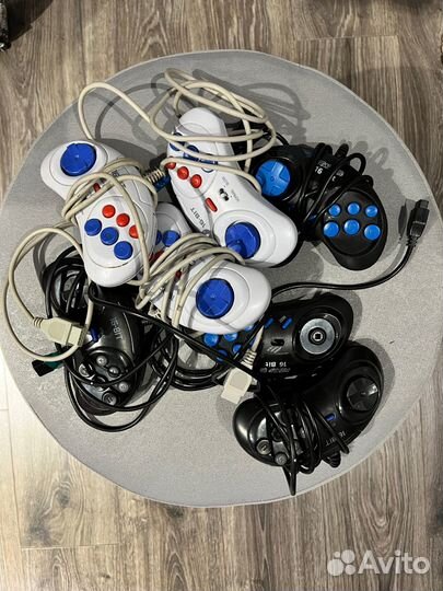 Геймпады Sega