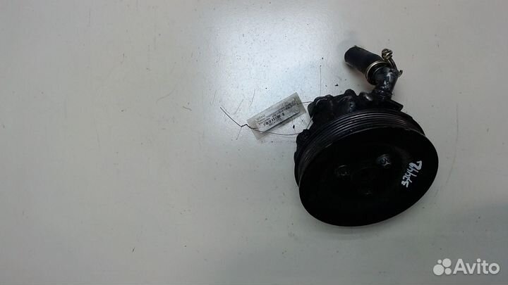 Гур Mercedes Vito W638, 2001