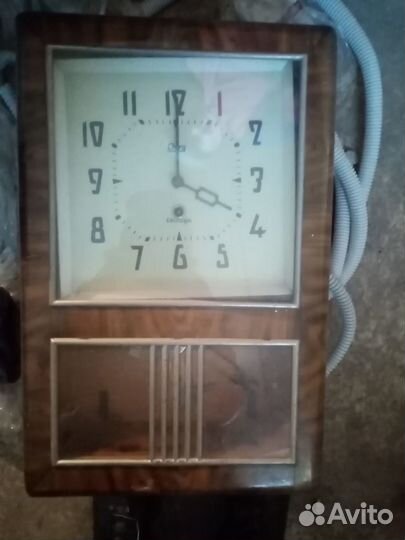 Часы с боем, настенные и настольные СССР