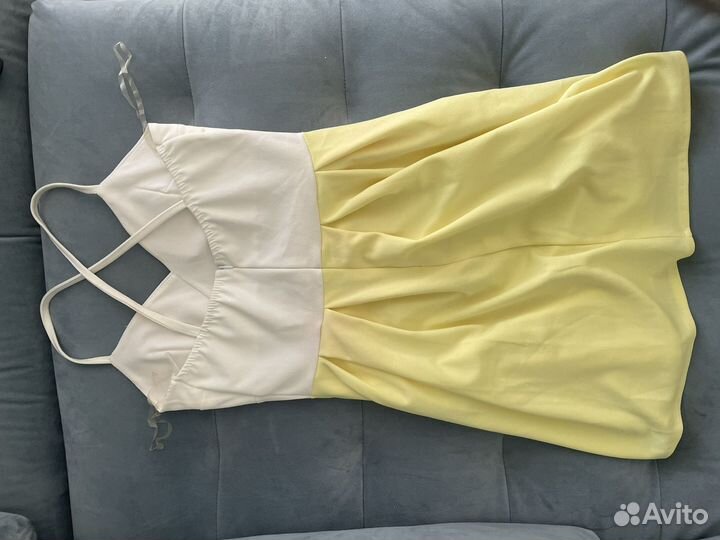 Летнее платье на бретельках