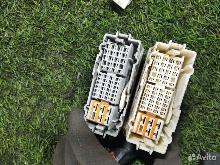 Проводка салона Hummer H3 GMT345