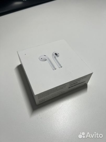 Наушники airpods