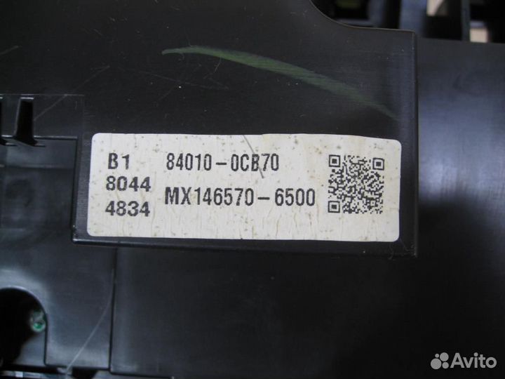 Панель управления отопителя Toyota Tundra 3urfe 2