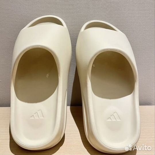 Тапки Adidas Yeezy Slide Оригинал