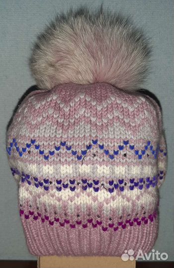 Зимняя шерстяная шапка