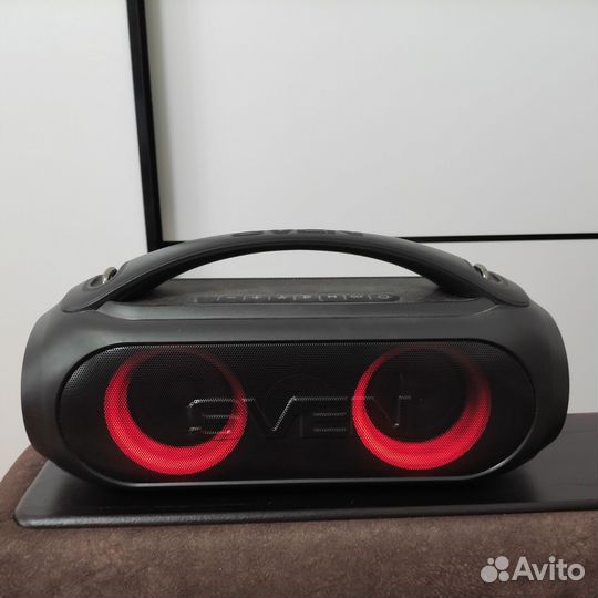 Продаю портативную акустику типа Boombox