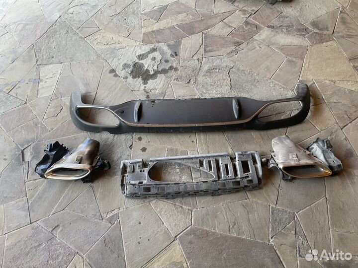 Оригинал задний диффузор на Мерседес w213