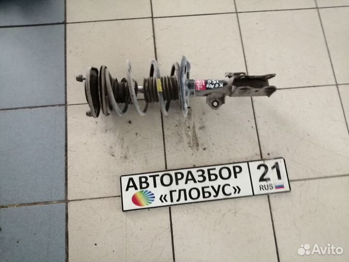 Стойки в сборе Toyota Corolla E150 королла 150