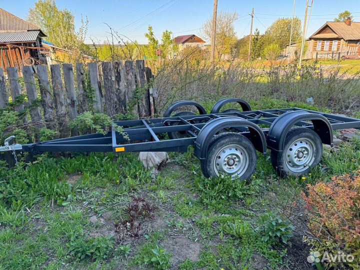 Прицеп легковой двухосный