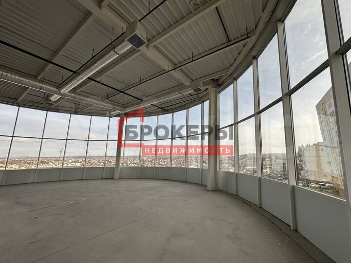 Помещение 384 м2 в Симолле