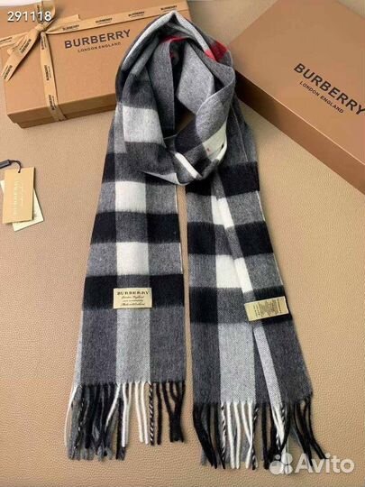 Шарф Burberry