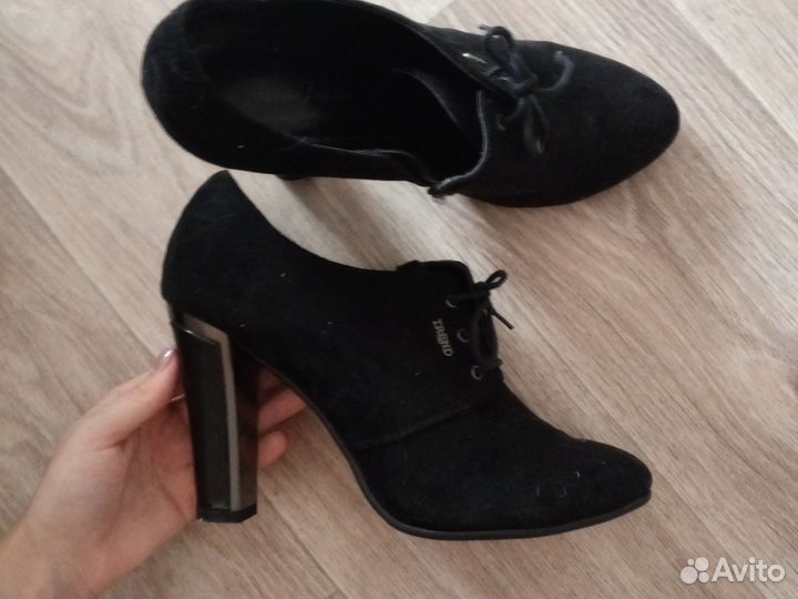 Туфли женские 40 размер пакетом