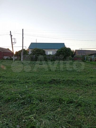 Дом 51,8 м² на участке 33,1 сот.