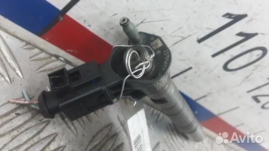 Форсунка дизельная audi A5 1 (3AD13AL01)