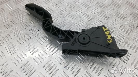 Педаль газа hummer hummer H3 (2BA13NW01)