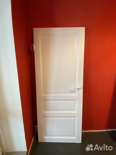 Дверь деревянная комнатная