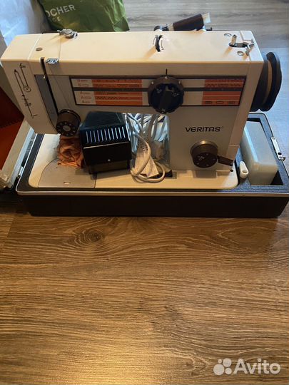 Швейная машина Veritas