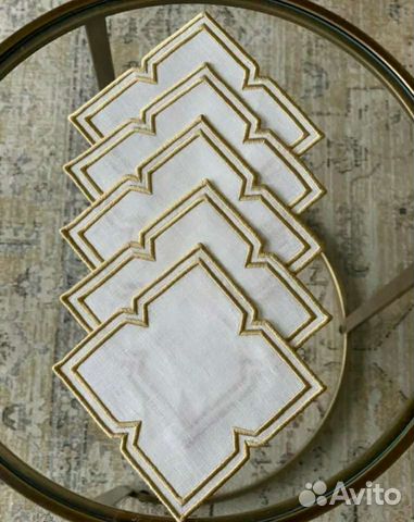 Новый набор салфеток для сервировки стола