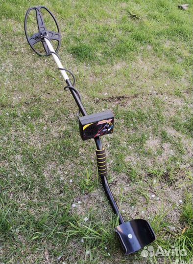 Металлоискатель Пират 9v