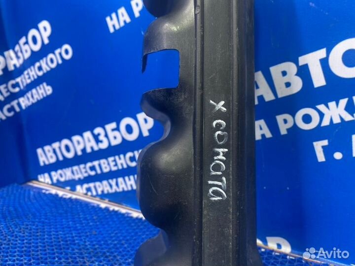 Декоративная крышка двигателя Hyundai Sonata 4