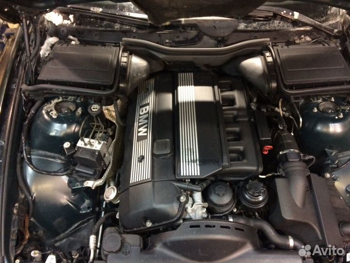 Двигатель BMW M54B22 2.2