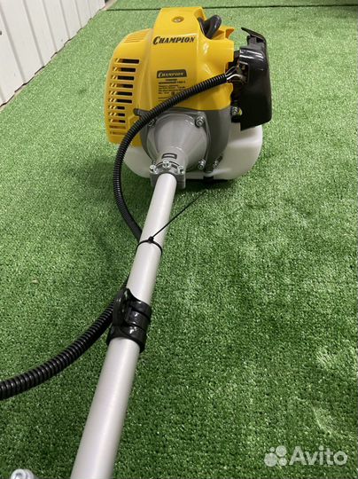 Триммер бензиновый Champion T433-2