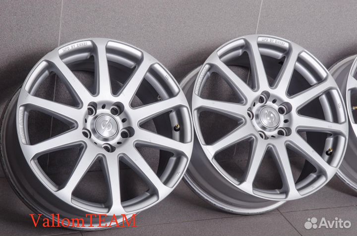 Лот UP3910170 Фирменные 17-е диски team sparco