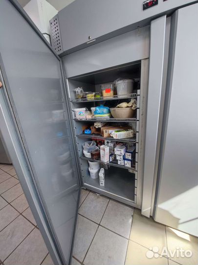 Холодильник carboma R1400