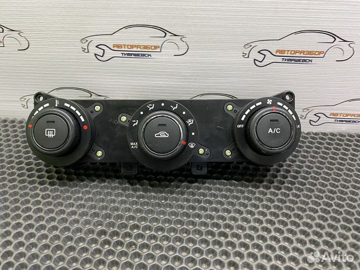 Блок управления печкой Kia Ceed ED