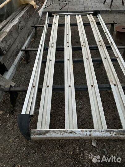 Багажник на крышу