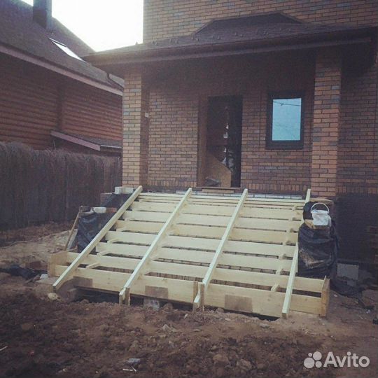 Разнорабочий, стройка