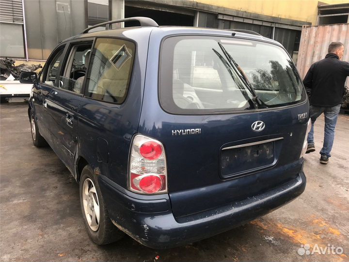 Разбор на запчасти Hyundai Trajet