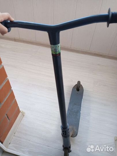 Трюковой самокат стрит