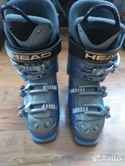 Ботинки горнолыжные