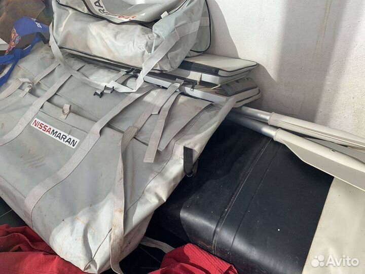 Лодка Nissamaran 320TR