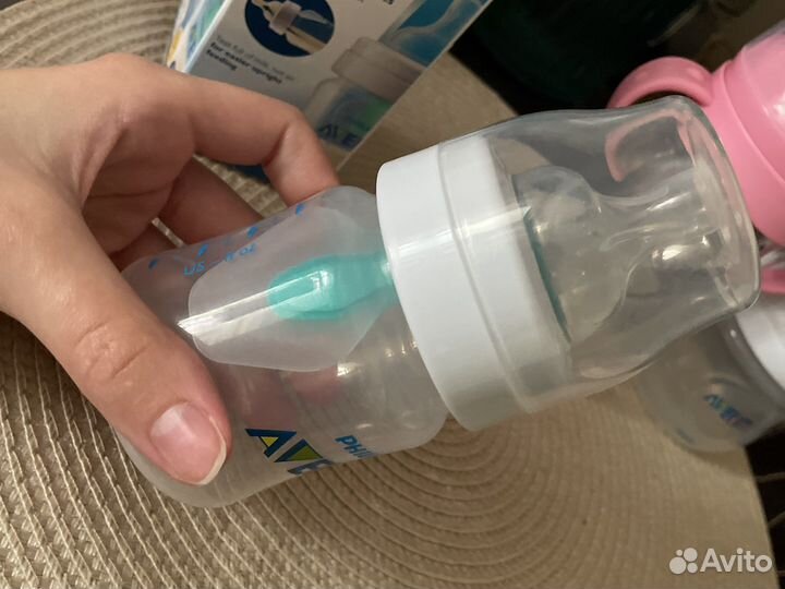 Бутылочка авент