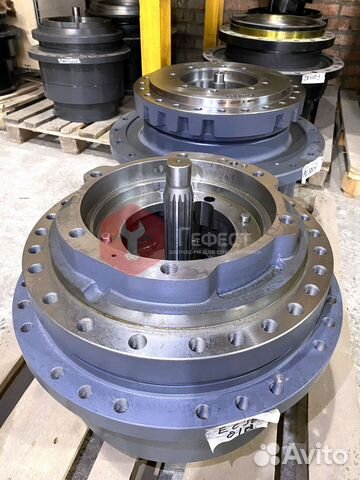 Редуктор хода Volvo EC330BLC