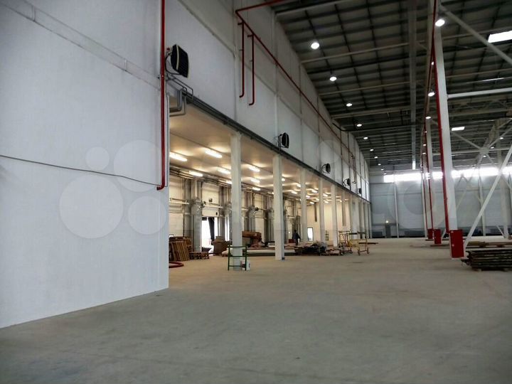 Складское помещение, 7700 м²