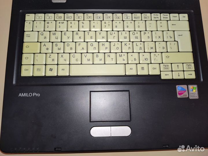Ноутбук Fujitsu Siemens Amilo Pro V2040