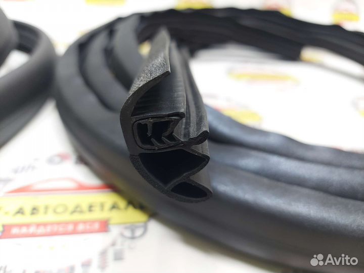 Уплотнитель двери Ларгус, Renault, УАЗ, ford